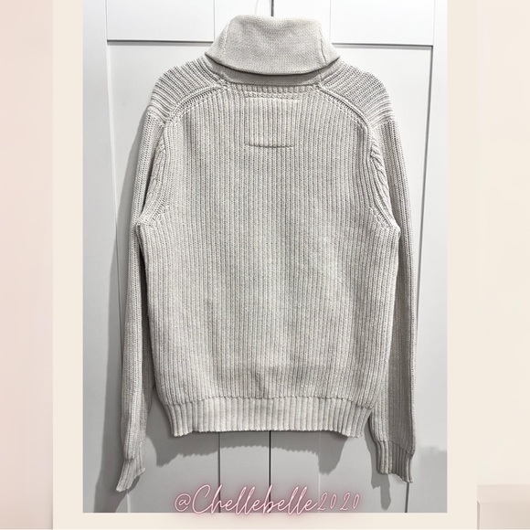 ✨🤍 H&M Off-White Pullover Sweater 🤍✨ - Picture 3 of 7